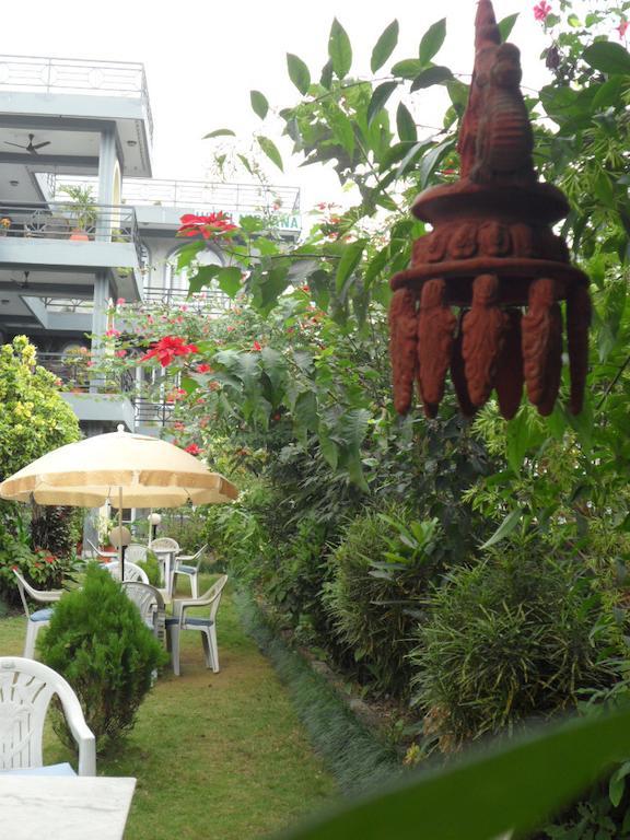Hotel Nirvana Ποκάρα Εξωτερικό φωτογραφία