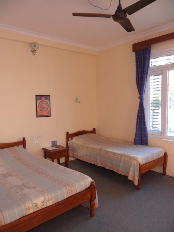 Hotel Nirvana Ποκάρα Δωμάτιο φωτογραφία