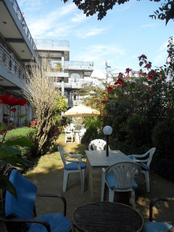 Hotel Nirvana Ποκάρα Εξωτερικό φωτογραφία